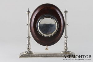Настольные часы. США, середина 20 в. Серебро 925 пробы, штамп, гравировка.