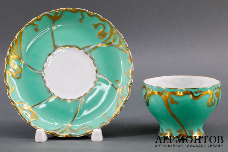 Чайная пара, модерн. Российская империя, Ессен, 1900-1910е гг. Фарфор, роспись.