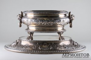 Ваза на подставке. Центрпис. Серебро 826 пробы. Michelsen. Дания.