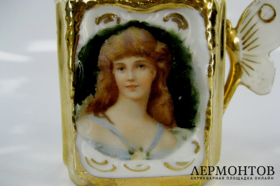 Кофейный сервиз. Фарфор, ручная роспись,золочение.  Европа, XIX век.