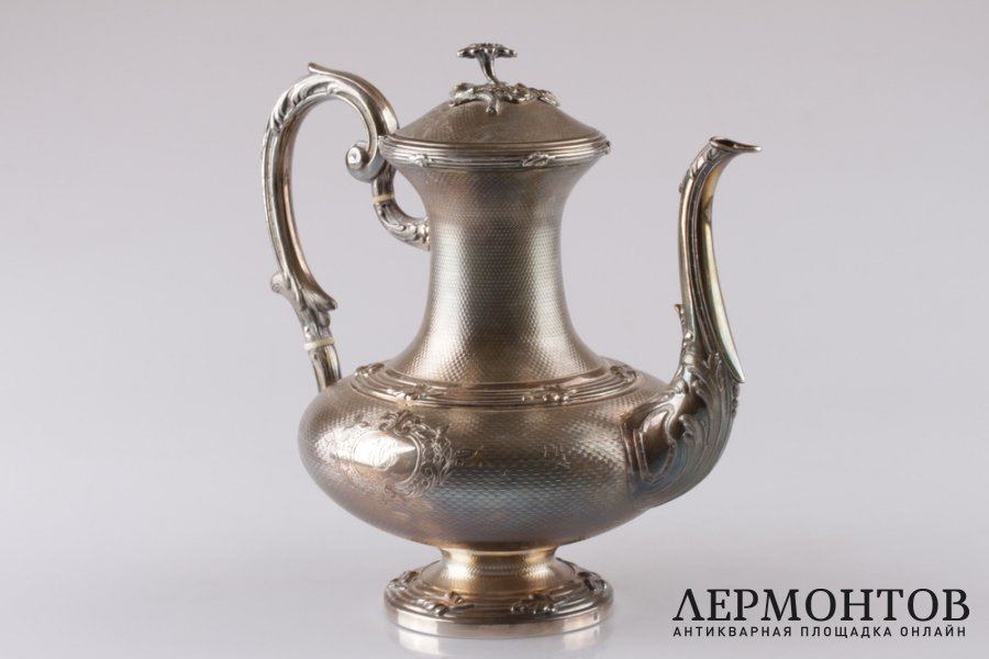 Кофейник Chauchefoin в технике гильоше. Серебро 950 пробы. Франция, конец XIX века.