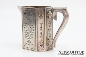 Молочник с орнаментом. Серебро 84 пр. Российская империя, Петербург, Фаберже, 1880-90