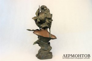 Скульптура. Флора. Бронза. Julien Causse. Франция.