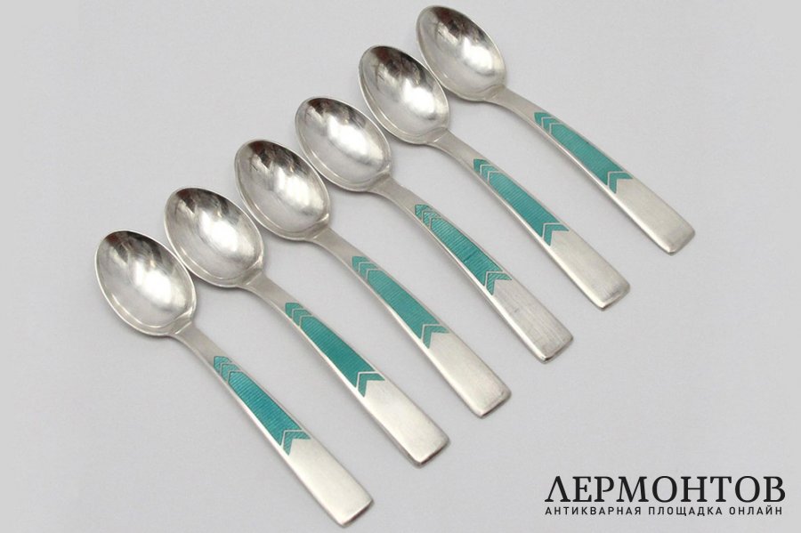 6 кофейных ложек. Серебро, эмаль. СССР, 1960-80е гг.
