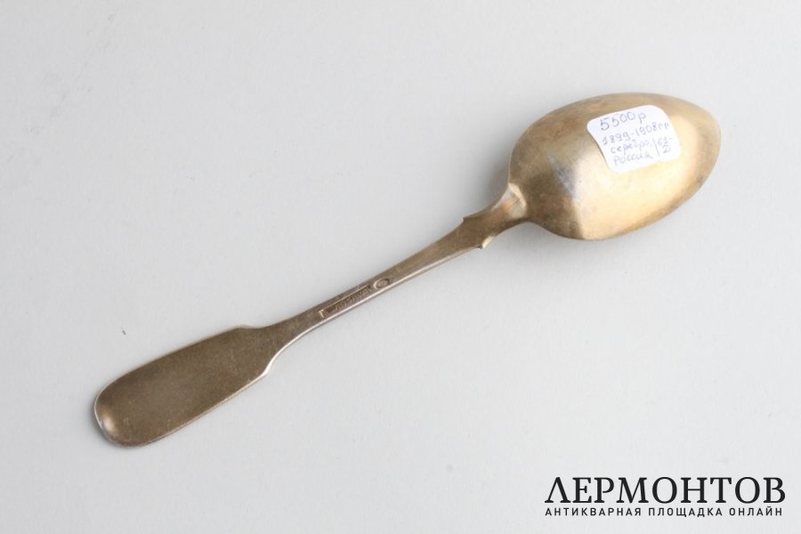 Ложка десертная. Серебро 84 пробы, золочение. Россия, Немиров-Колодкин, 1899-1908.