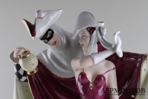 Статуэтка Карнавал. Фарфор. Royal Dux, Чехословакия. Вторая пол. XX в.