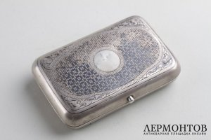 Портсигар с черневым узором. Серебро 84 пробы. Российская империя.