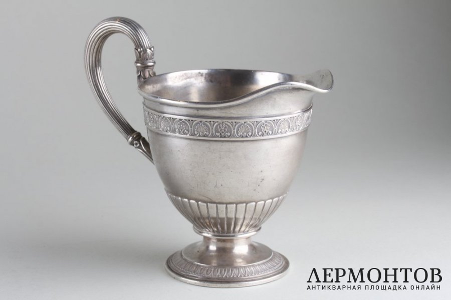 Молочник в классическом стиле. Карл Фаберже. Серебро 84 пробы. Россия.