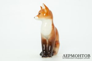 Статуэтка Лиса. СССР, ЛФЗ, автор П.П. Веселов, 1970-1986 гг. Фарфор.