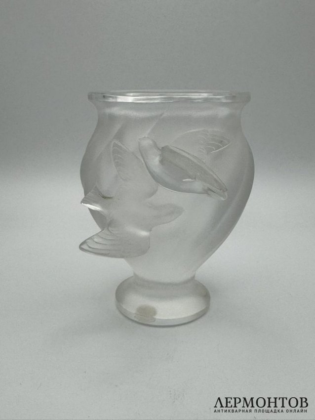 Ваза «Flying Doves». Хрусталь, Lalique, Франция