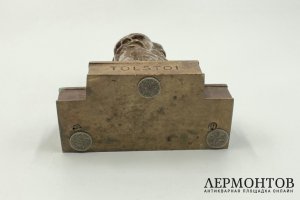 Бюст писатель Лев Толстой. Австрия, H. Muller, 1900-е гг. Бронза, патина.