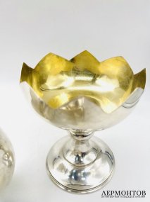 Парные креманки «Кувшинки». Серебро 84 пробы, Россия, 1899–1908 годы