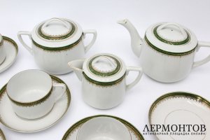 Сервиз чайный на 4 персоны. Фарфор. Россия, заводы Кузнецова, 1889-1917.