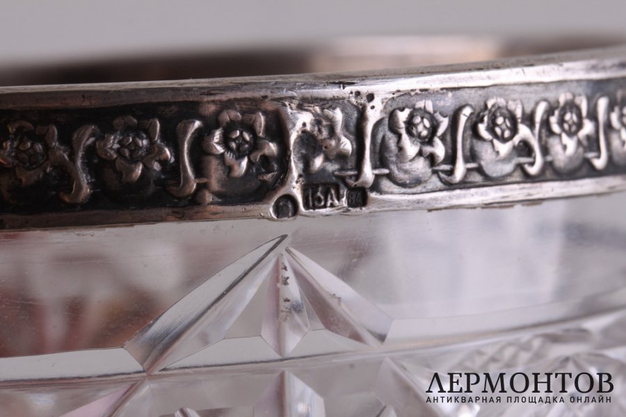 Ваза. 13 Артель. Серебро 84 пробы. Хрусталь, резьба. Россия, 1908-1917 гг.