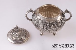 Чайный сервиз. Серебро 833 пробы. Конец XIX - начало XX вв. Схонховен. Голландия