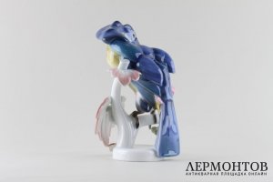 Статуэтка Тукан. Фарфор.  Фабрика, Rosenthal, Германия, 1943 год.