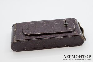 Патефон портативный Малютка. СССР, Московский патефонный завод, 1950-1956 гг. Рабочий