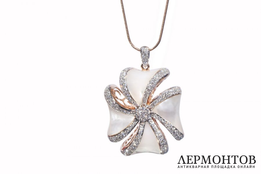 Подвеска David Diamond. Золото 750. 1.49 ct. Австрия