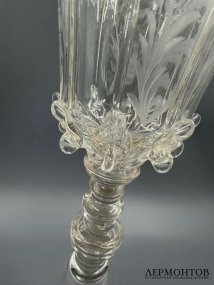 Кубок с крышкой «Цветы». Хрусталь, гутная пластика, Европа, 1860–1880 годы