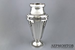Серебряная ваза для цветов. Tetard. Серебро 950 пробы. Франция, XX в.