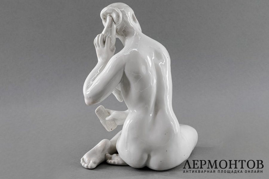 Статуэтка Утро, авторский экземпляр. Н. Малышева. СССР, Дулево, 1961 г.