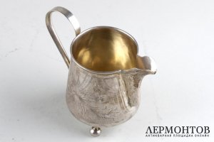 Молочник. Израиль Есеевич Заходер.Серебро 84 пробы. Российская империя.