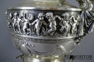 Бульотка. Серебро 800 пробы. Германия, XIX век. Высота 35 см.