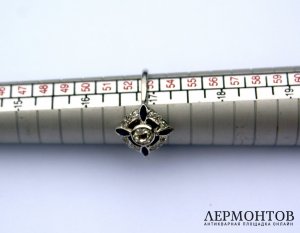 Золотое кольцо с сапфирами и бриллиантами, 750 проба