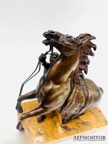 Скульптура «Кони Марли». Бронза, мрамор, скульптор Г. Кусту, Франция, конец 19 века
