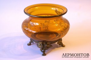 Стеклянная ваза Baccarat, к.19-н.20 вв. Бронза, золочение. Франция