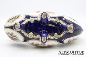 Ваза Рог изобилия. Австрия, 1900-1920е. Фаянс, роспись по деколи.