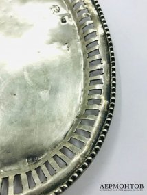 Овальный поднос с прорезным фризом. Серебро 84 пробы, мастер ПИ, Россия, 2-я половина 18 века