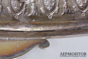Ваза для конфет с ножками в виде дельфинов. Германия, Берлин. Серебро 800 пробы.