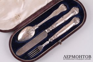 Десертный набор в футляре. Серебро 925 пробы. Англия, XIX в.