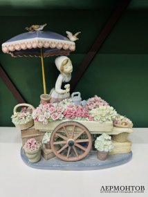 Статуэтка «Цветочница». Фарфор, роспись, Lladró, Испания
