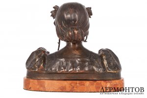 Бюст Юной девушки в стиле Ар Нуво. Италия, автор Antonio Ugo, нач. 20 в. Бронза.