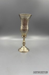 Бокал с цветочным декором. Серебро 84 пробы, И. А. Свешников, Россия, 1872 год