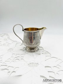 Сливочник в русском стиле. Серебро 84 пробы, М. Голощапов, Россия, 1886 год