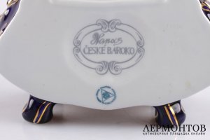 Часы настольные, кобальт. Фарфор, роспись. Royal Dux Bohemia, XX век.