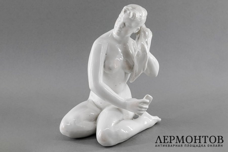 Статуэтка Утро, авторский экземпляр. Н. Малышева. СССР, Дулево, 1961 г.