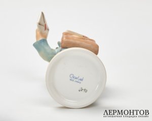 Статуэтка «Почтальон». Фарфор, Goebel, серия Hummel, Германия, 1979–1990 годы
