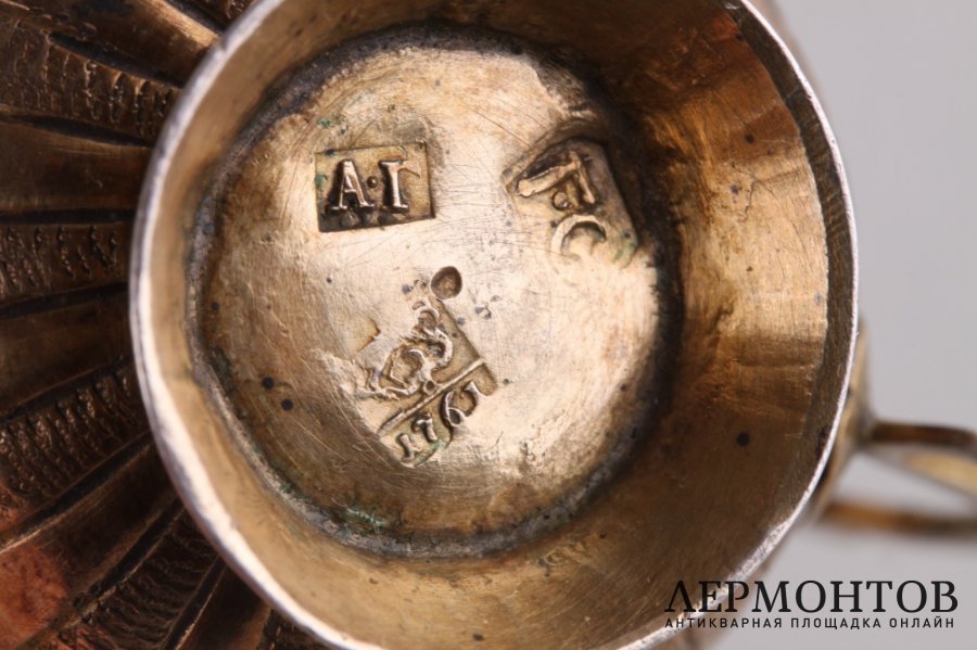 Чарка. Серебряников Григорий Иванов. Серебро, литье, чеканка. Россия, Москва, 1761 г.