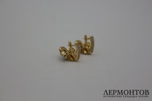 Набор серьги и кольцо с красной эмалью. Современное изделие. Золото 750 пробы, эмаль
