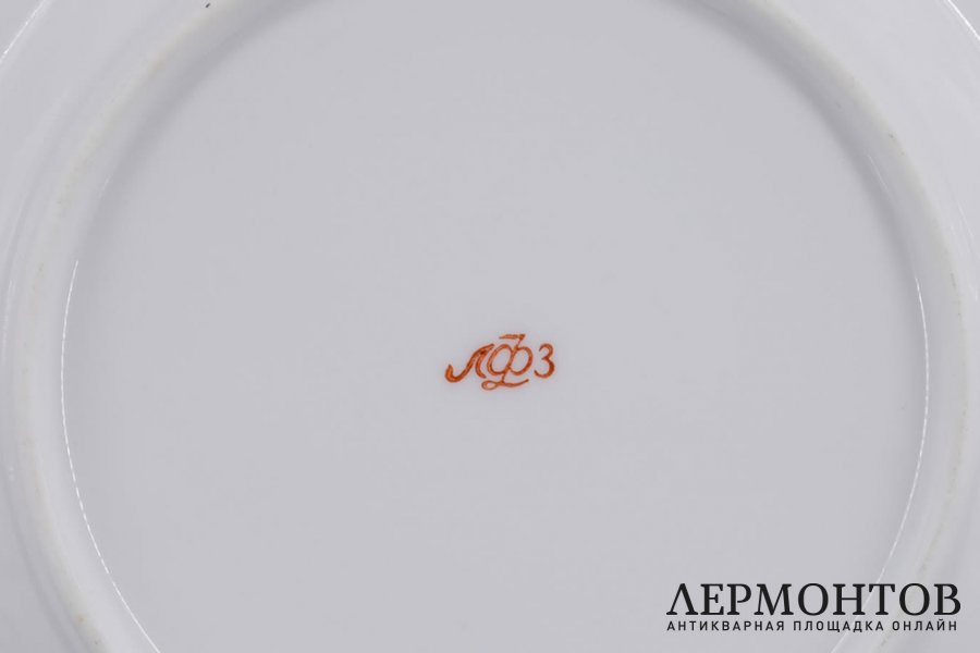 11 тарелок, Кремлевский сервиз. Фарфор. СССР, ЛФЗ, 1960-70е гг.