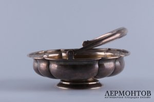 Конфетница вазочка. Сазиков. 1863 г. Серебро 84. Российская империя