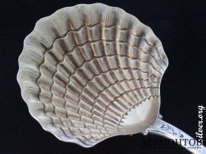 Сервировочная ложка Henin. Серебро 950. Франция.