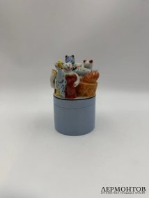 Шкатулка «Коты» из серии «Benedikt & Friends». Фарфор, роспись, Villeroy & Boch, художница R. Benedikt, Германия