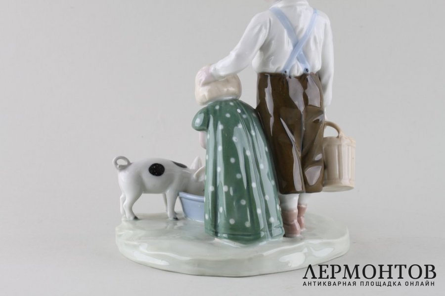Статуэтка Дети с поросятами. Фарфор.  Galluba und Hofmann, Германия, 1920-е гг.