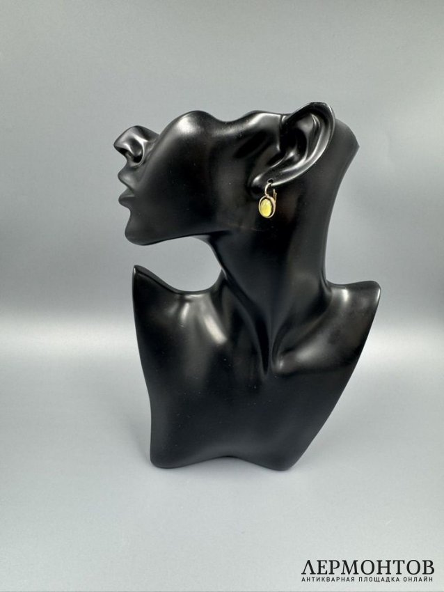 Серьги с кабошонами. Золото 56 пробы, Россия, 1908–1917 годы