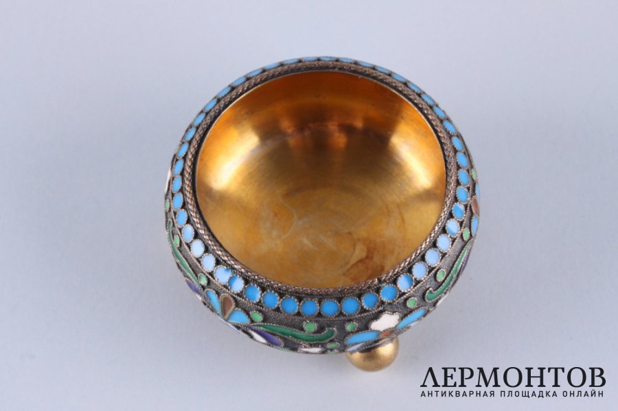 Солонка. Баскаков. Эмаль по скани. Серебро 84 пробы. Россия, Москва, 1908-1917 гг.